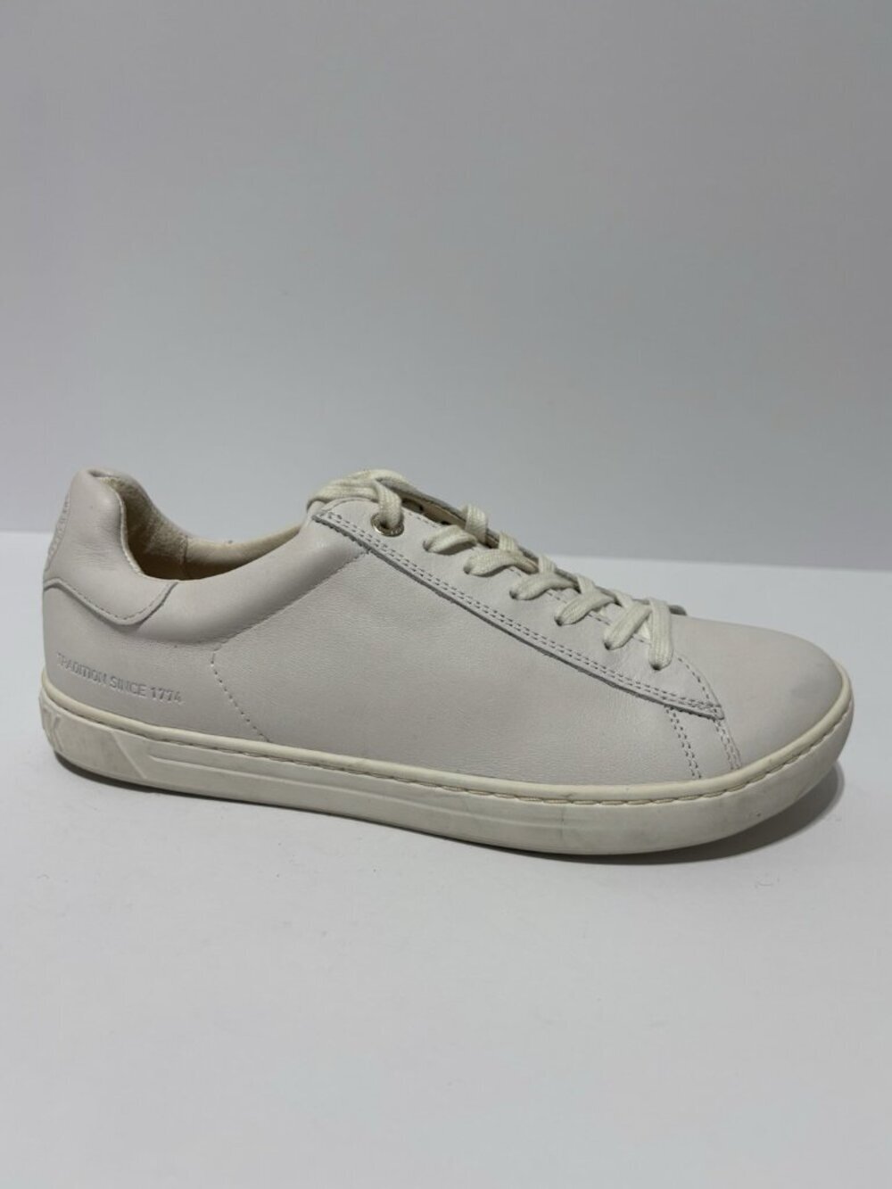 Birkenstock Women’s Bend Lo Top Sneakers White Leather, Size US 8 N, EUR 39
